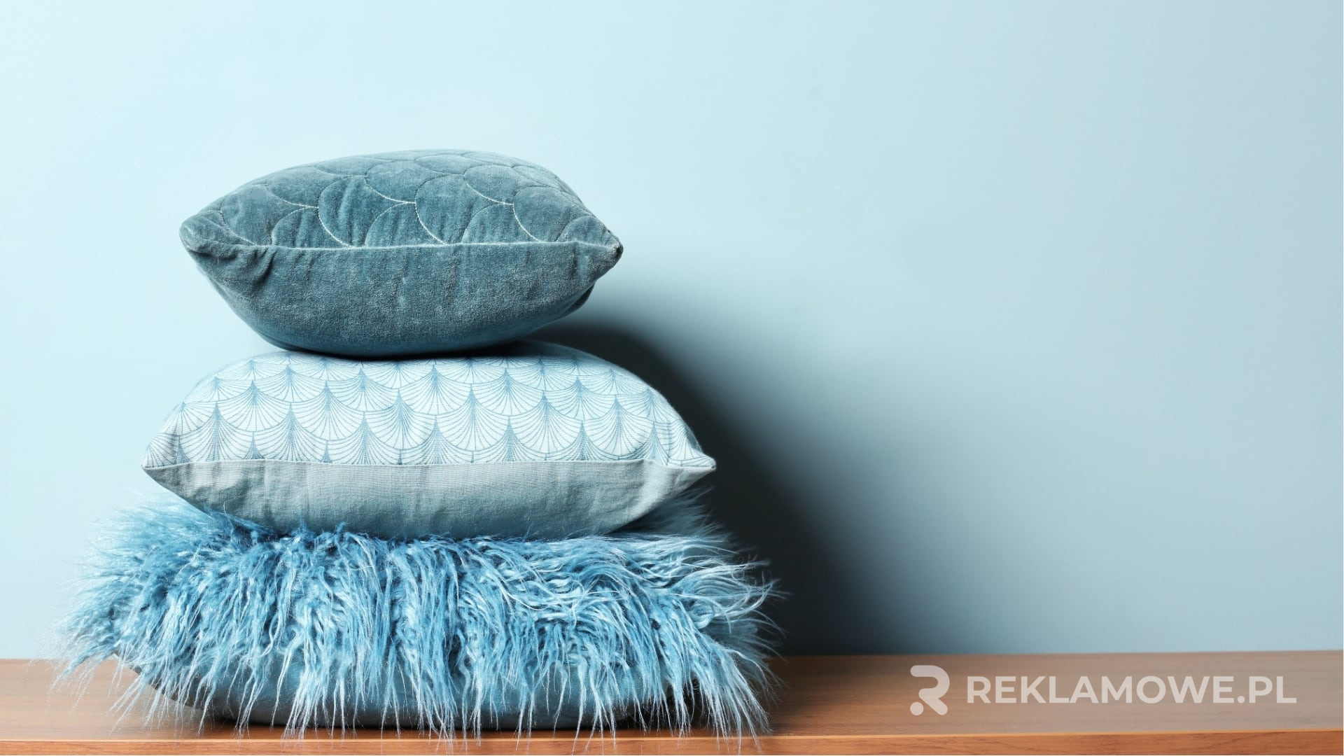 Najczęstsze błędy przy zamawianiu poduszek reklamowych i jak ich uniknąć